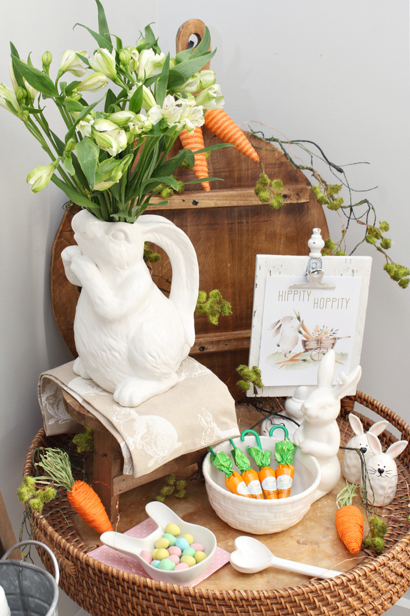 Cute Hippity Hoppity free Easter bunny printable displayed on a clipboard frame.
