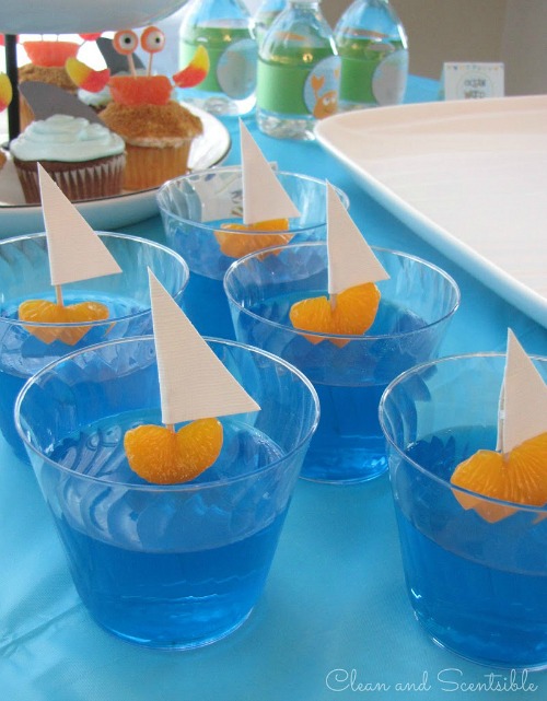 Love all of these Under the Sea party ideas! These little jello sail boats are so cute!